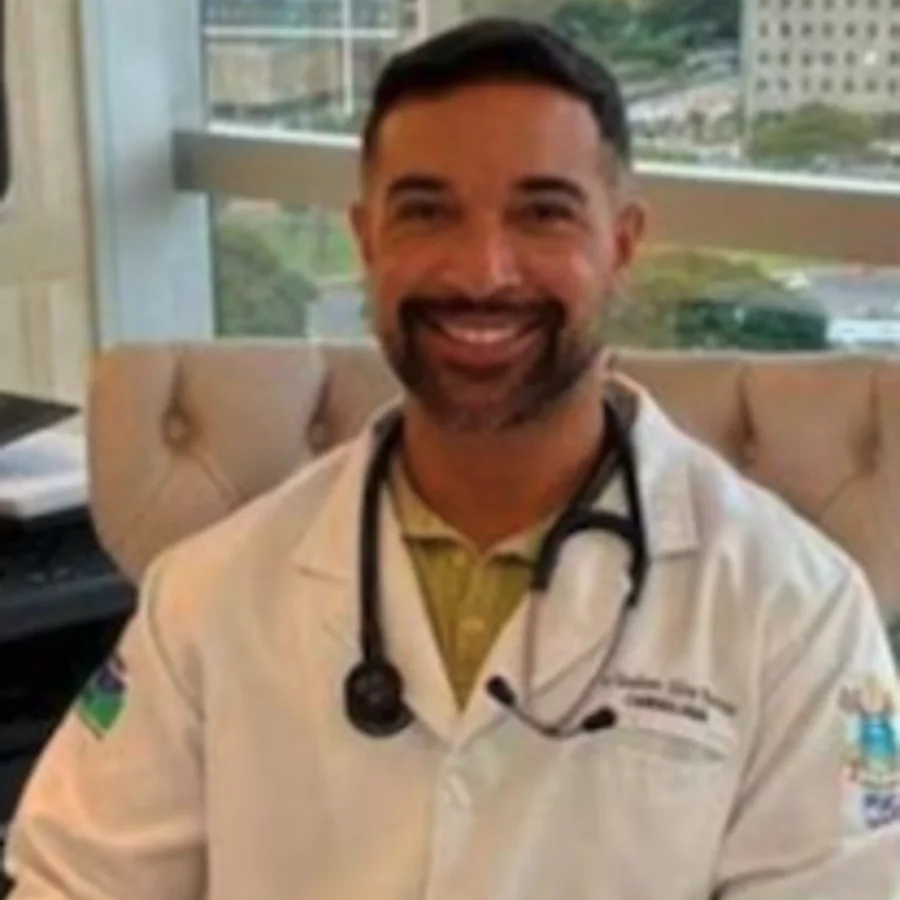 Dr. Uadson Silva